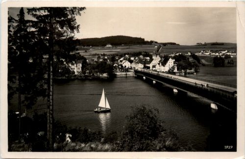 Saalburg, Blick auf Brücke und Stadt