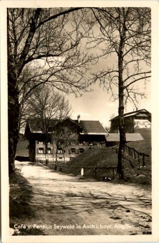 Oberstaufen, Allgäu, Cafe und Pension Seywald in Aach