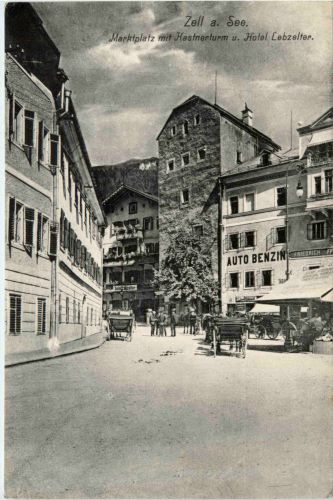 Zell am See, Marktplatz mit Kastnerturm und Hotel Lebzeiter
