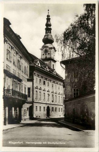 Klagenfurt, Herrengasse mit Stadtpfarrturm