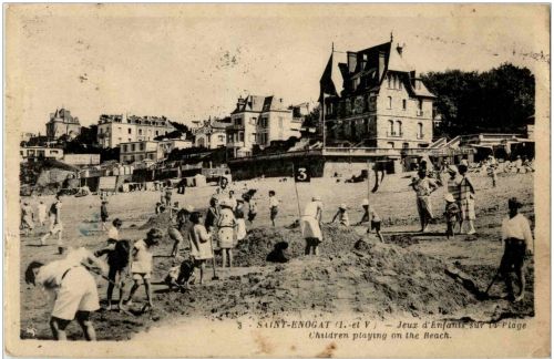Saint Enogat - Jeux d Enfants sur la Plage