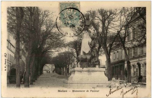 Melun - Monument de Pasteur