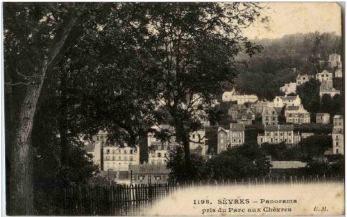 Sevres - Panorama