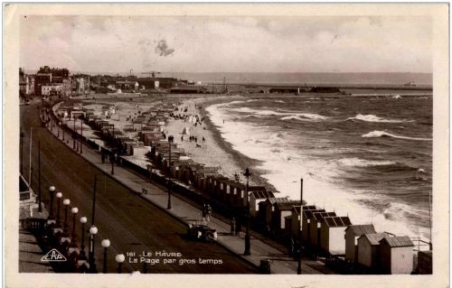 Le Havre - La Plage par gros temps
