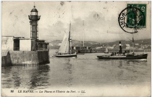 Le Havre - Les Phares et l Entree du Port