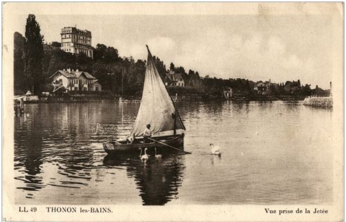 Thonon les Bains - vue prise de la Jetee