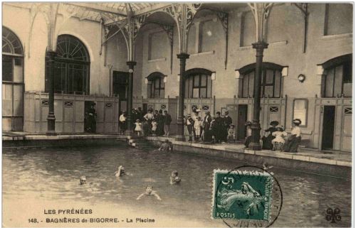 Bagneres de Bigorre - La Piscine