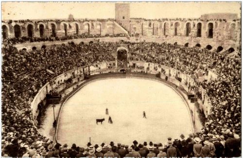 Arles - Course de Taureaux