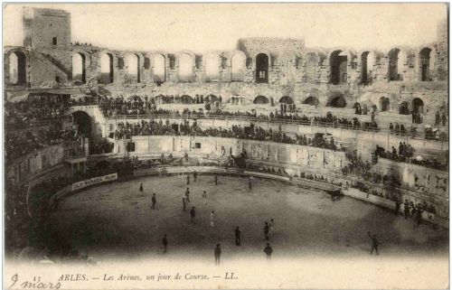Arles - Les Arenes