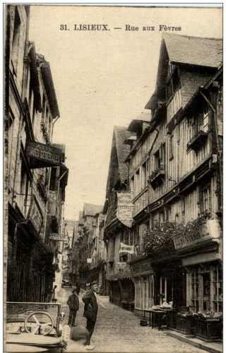 Lisieux - Rue aux Feveres