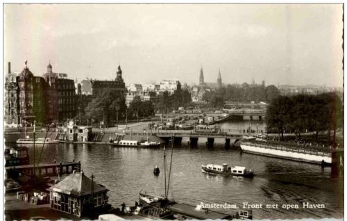 Amsterdam - Front met open Haven