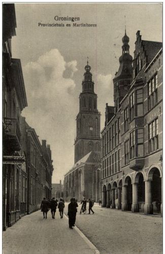 Groningen - Provinciehuis en Martinitoren