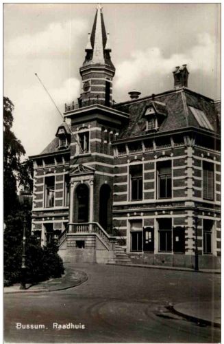Bussum - Raadhuis