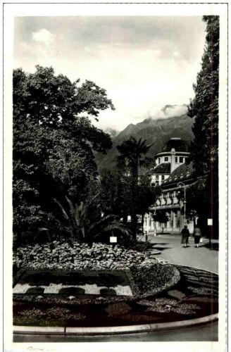 Meran - Promenade mit Kurhaus