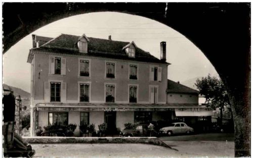Serres - Hotel Fifi Moulin