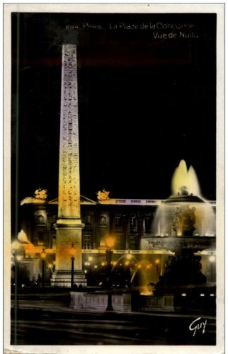 Paris - La Place de la Concorde la nuit