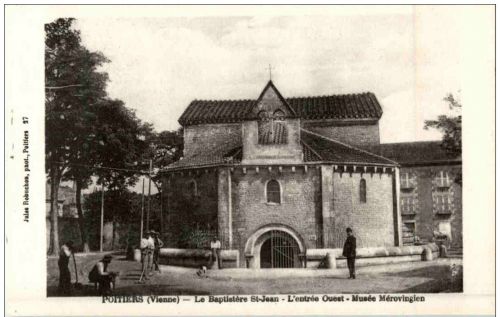 Poitiers - La Baptistere St. Jean