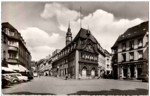 Wittlich - Rathaus mit Marktplatz