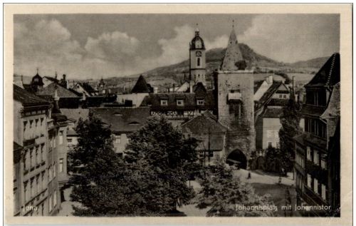 Jena - Johannisplatz mit Johannistor