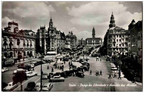 Porto - Praca de Liberdade