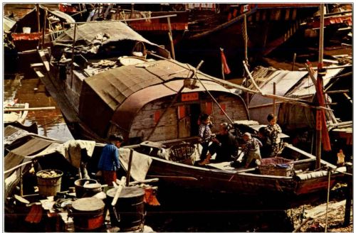 Hong Kong - Floating Boat