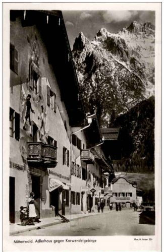 Mittenwald - Adlerhaus gegen Karwendelgebrige