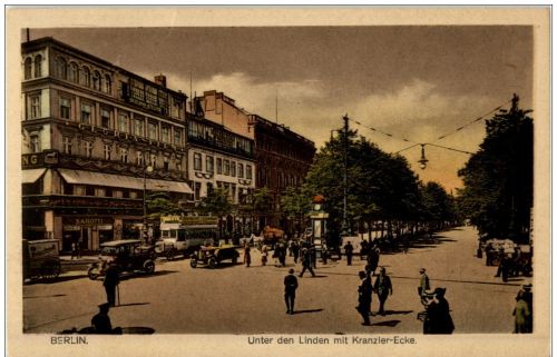 Berlin - Unter den Linden mit Kanzler Ecke