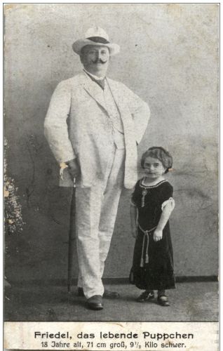 Friedel das lebende Puppchen