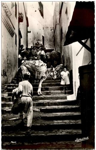 Alger - Scene dans la Casbah