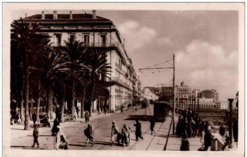 Alger - Boulevard de la Republique et Square Bresson