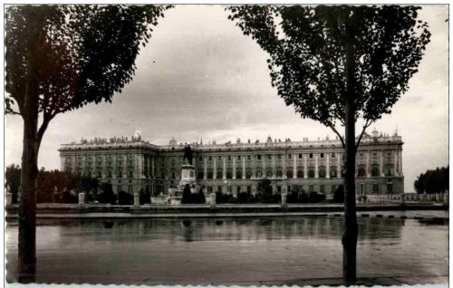 Madrid - Plaza de Oriente