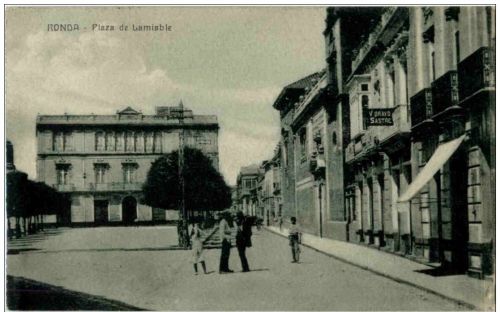 Ronda - Plaza de Lamiable