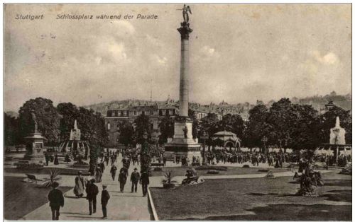 Stuttgart - Schlossplatz während der Parade