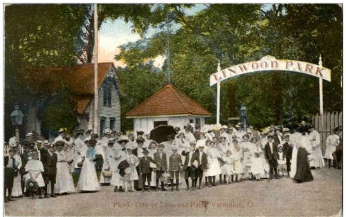 Varmilion - Picnic Day at Linwood Park