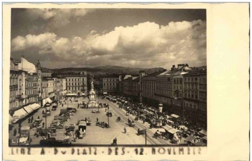 Linz - Platz des 12 Novembers