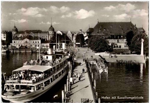 Konstanz - Hafen mit Konziliumgebäude
