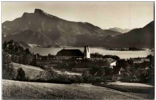 Mondsee mit Schafberg