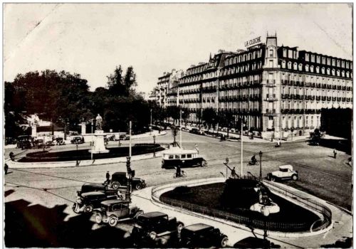 Dijon - La Place Darcy
