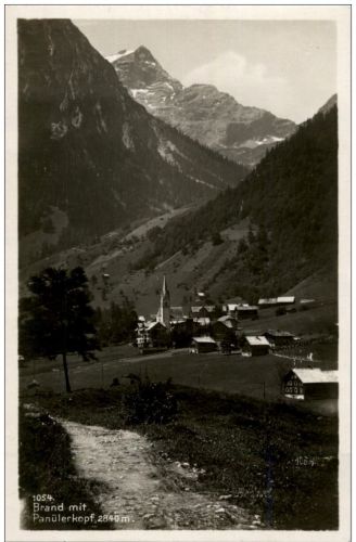 Brand mit Panülerkopf