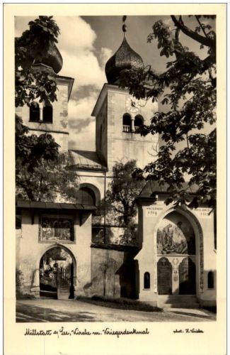 Millstatt am Milstättersee - Kirche und Kriegerdenkmal