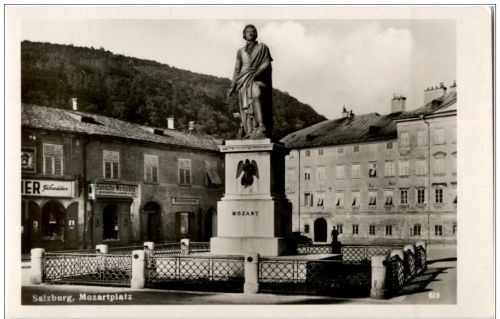 Salzburg - Mozartplatz