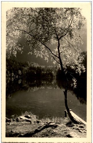 Sonniger Morgen am Oetztaler Bergsee
