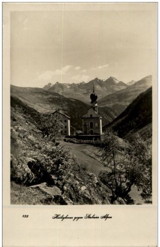 Heiligkreuz gegen Stubaier Alpen