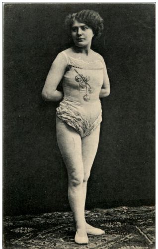 Frau