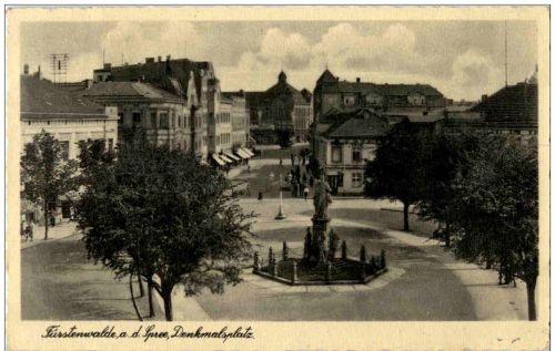 Fürstenwalde - Denkmalsplatz
