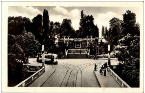 Erfurt - Aufgang zum Stadtpark - Strassenbahn