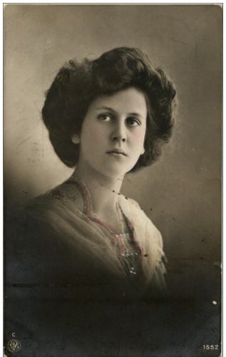 Frau