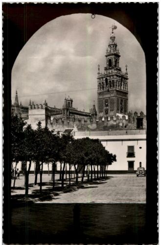 Sevilla - Patio de Banderas