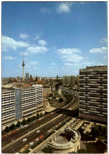 Berlin - Blick auf die Leipziger Strasse