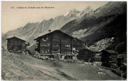 Chalets in Zermatt und die Mischabel